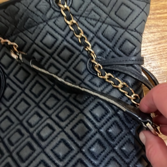 Tory Burch Marion Quilted Shoulder Bag Navy - Picture 8 of 17